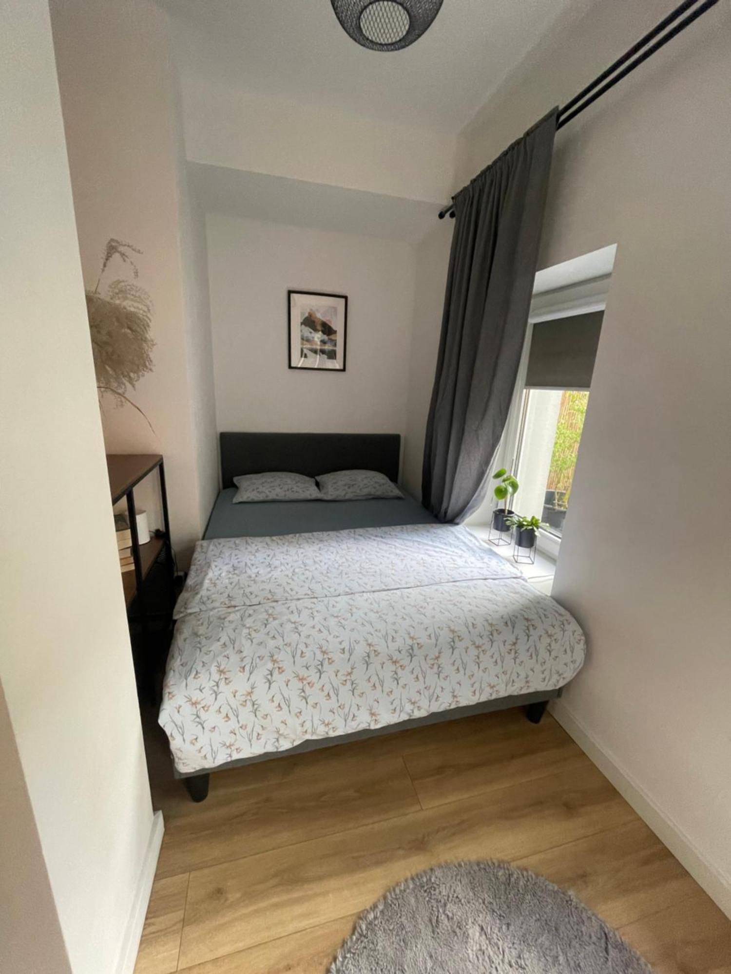 Garden Place Apartment Варшава Екстер'єр фото