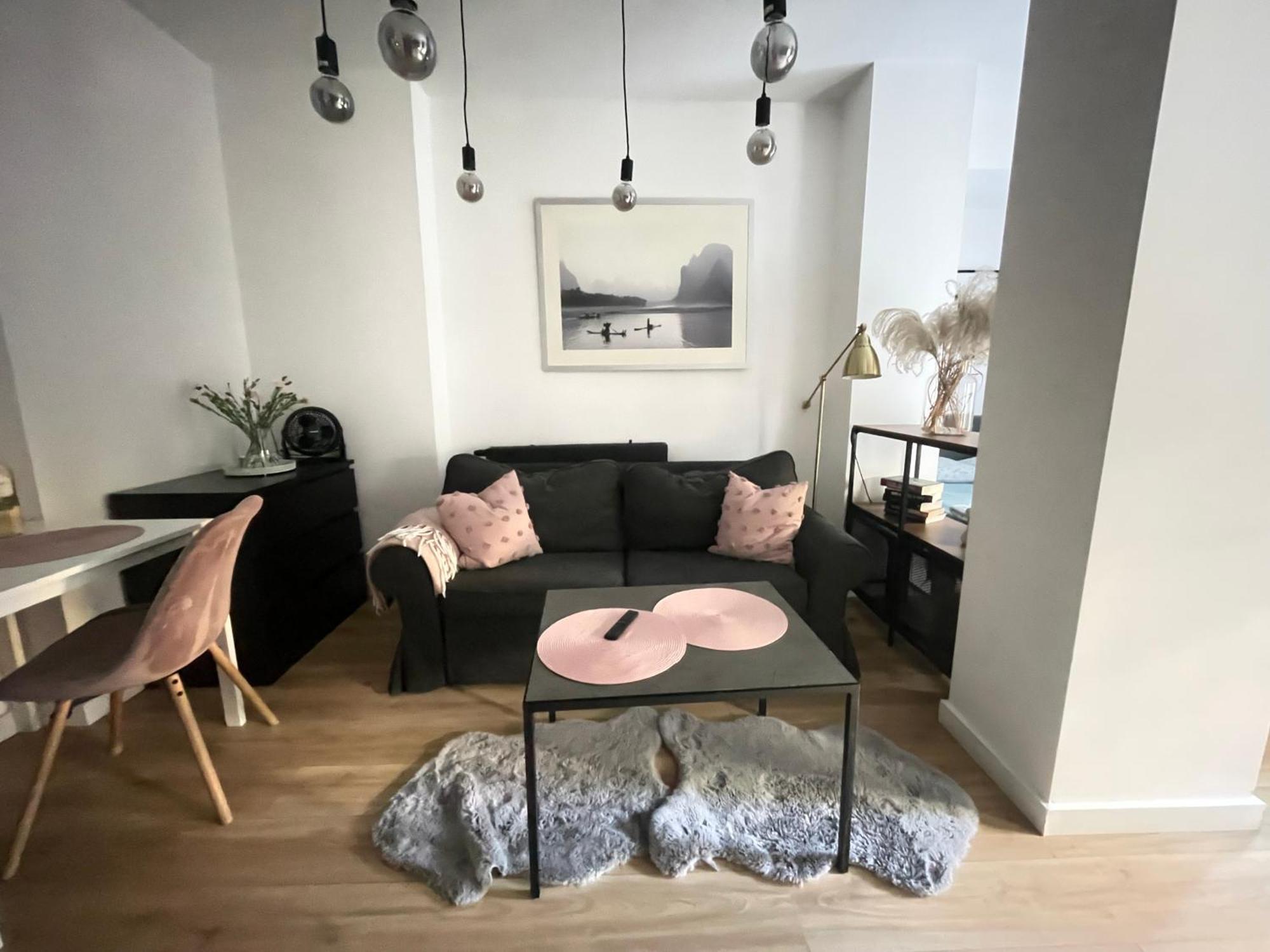 Garden Place Apartment Варшава Екстер'єр фото